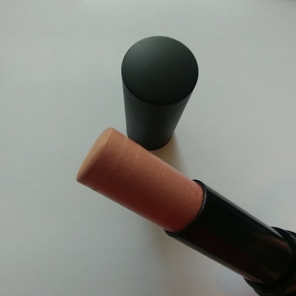 BE A BOMBSHELL Cheek Lip Bundle - Picture 2 of 4